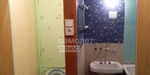 1-комн квартира улица Авиаторов,  д. 11