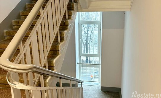 Продажа 1-комн квартиры на вторичном рынке Чистопрудный бульвар