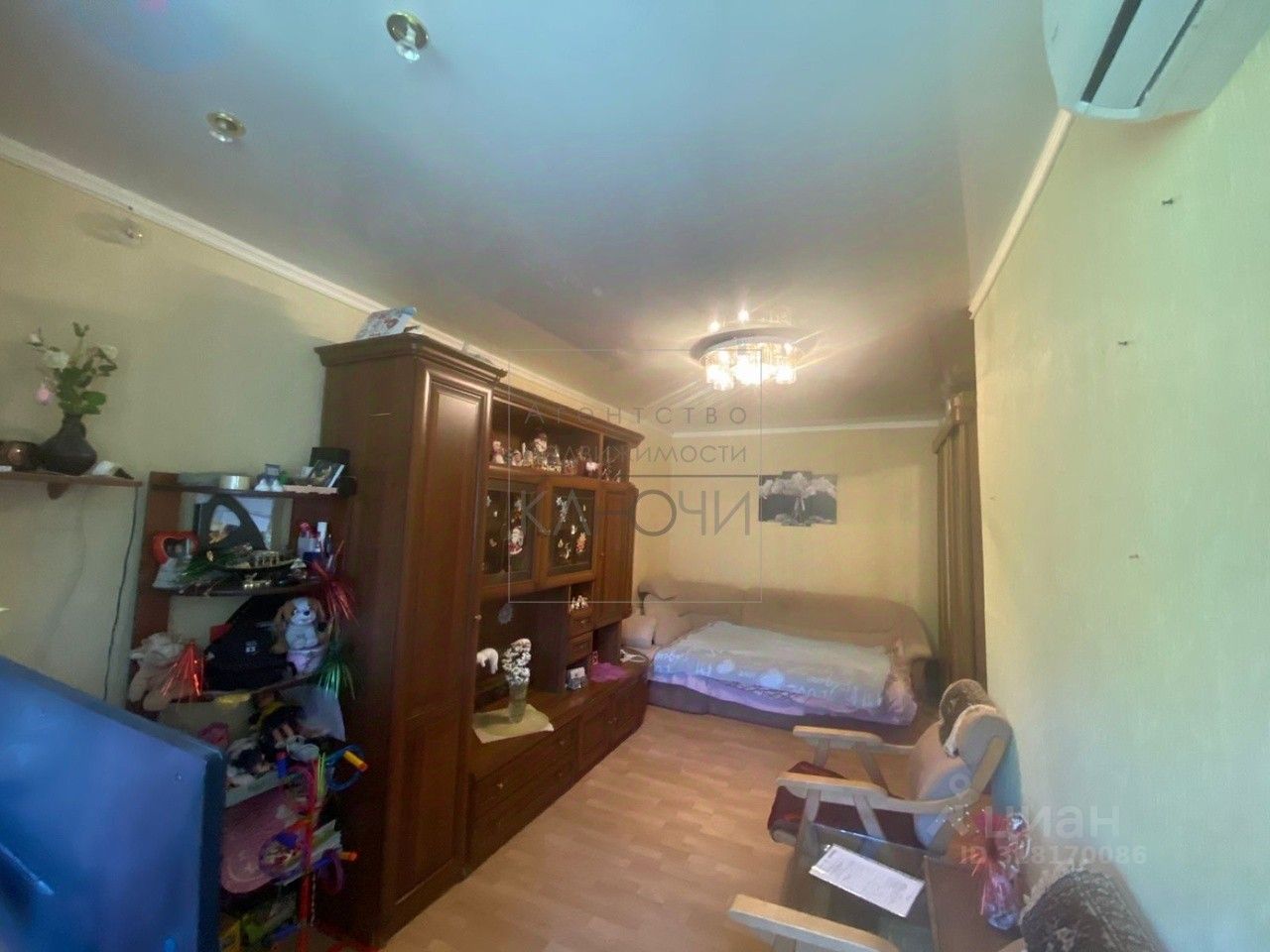 Продажа 2-комн квартиры на вторичном рынке улица Маршала Малиновского, 5