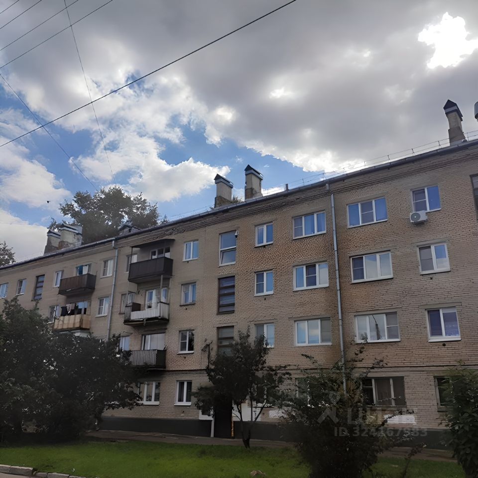 Продажа 1-комн квартиры на вторичном рынке Калининец пгт, 11