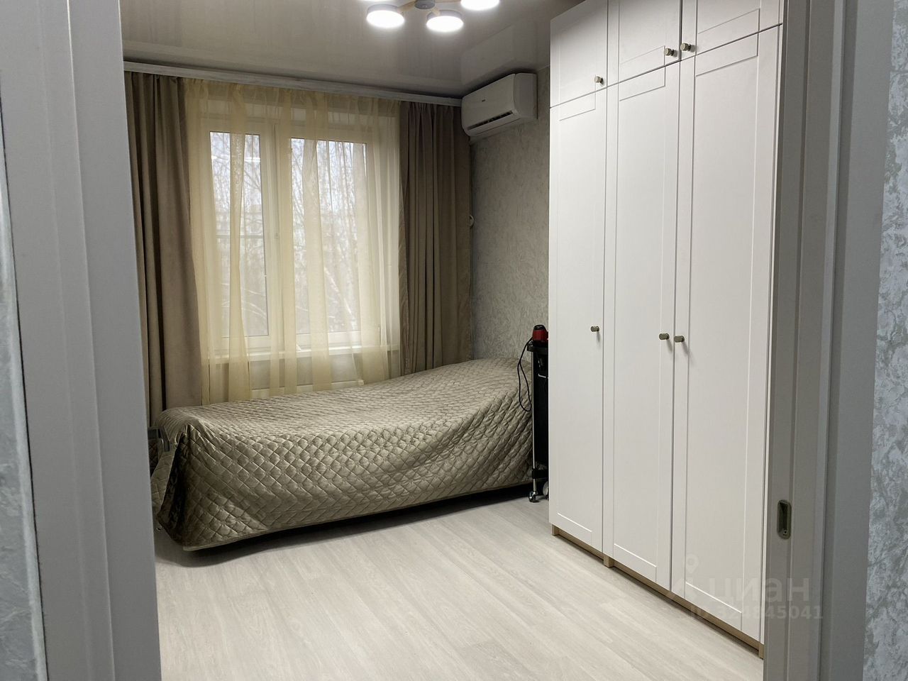 Продажа 2-комн квартиры на вторичном рынке улица Сталеваров, 10К1