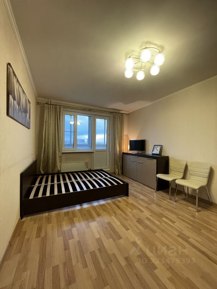 Продажа 2-комн квартиры на вторичном рынке Красногорск, улица Имени Зверева, 6