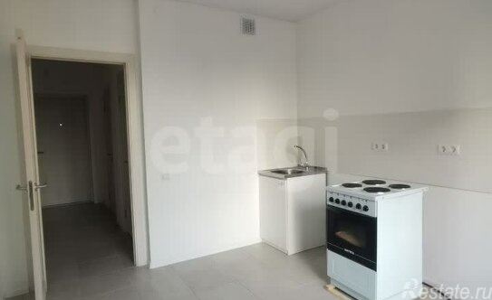 Продажа 2-комн квартиры на вторичном рынке Давыдковская улица,  д. 10