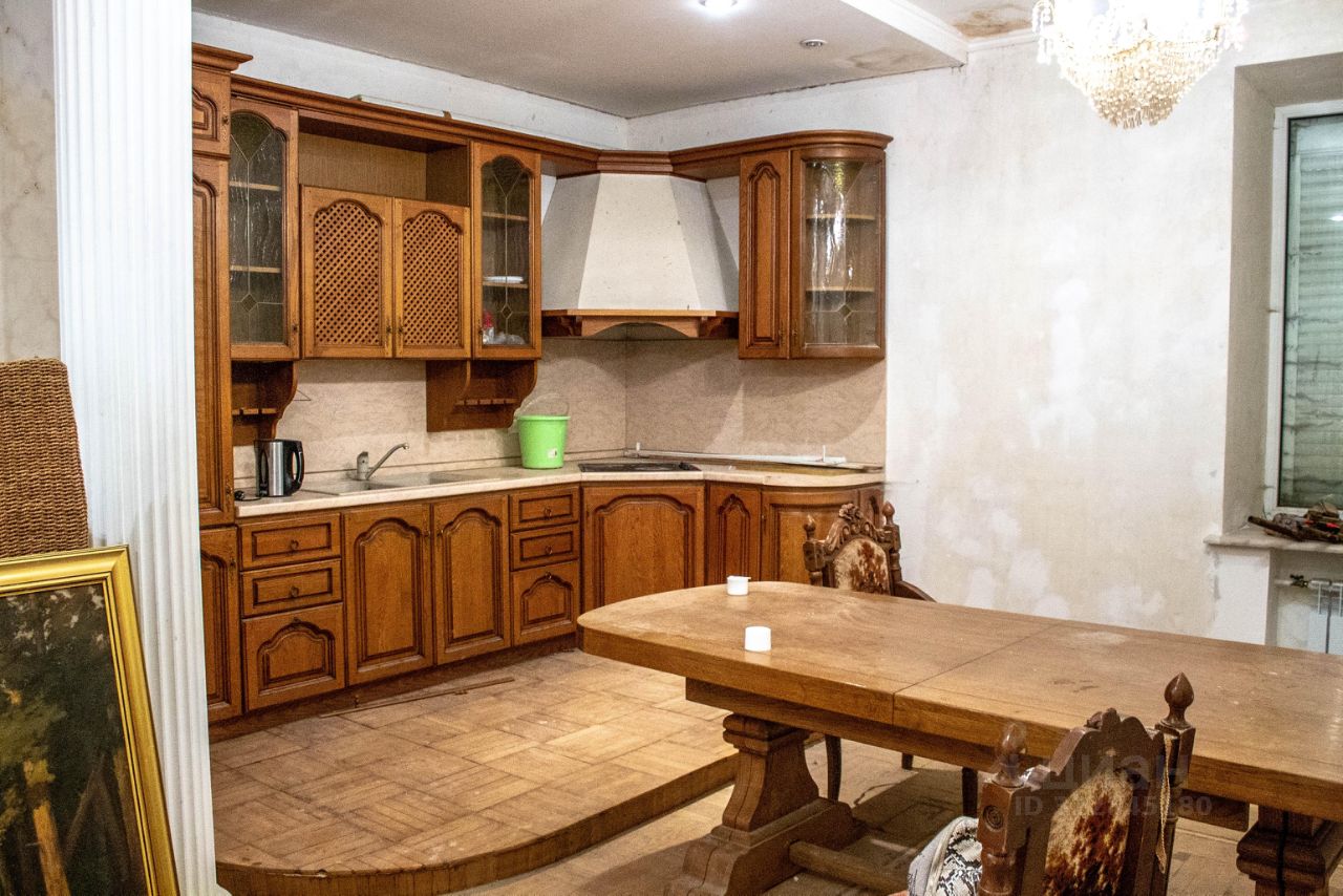 Продажа 4-комн квартиры на вторичном рынке Электрический переулок, 8С4