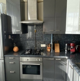 Продажа 3-комн квартиры на вторичном рынке ул Кедрова,  д. 6,  к. 1