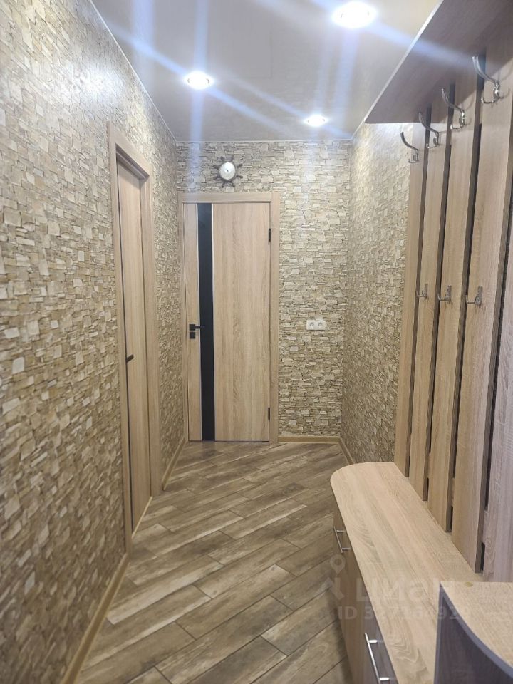 Продажа 2-комн квартиры на вторичном рынке улица Стасовой, 2