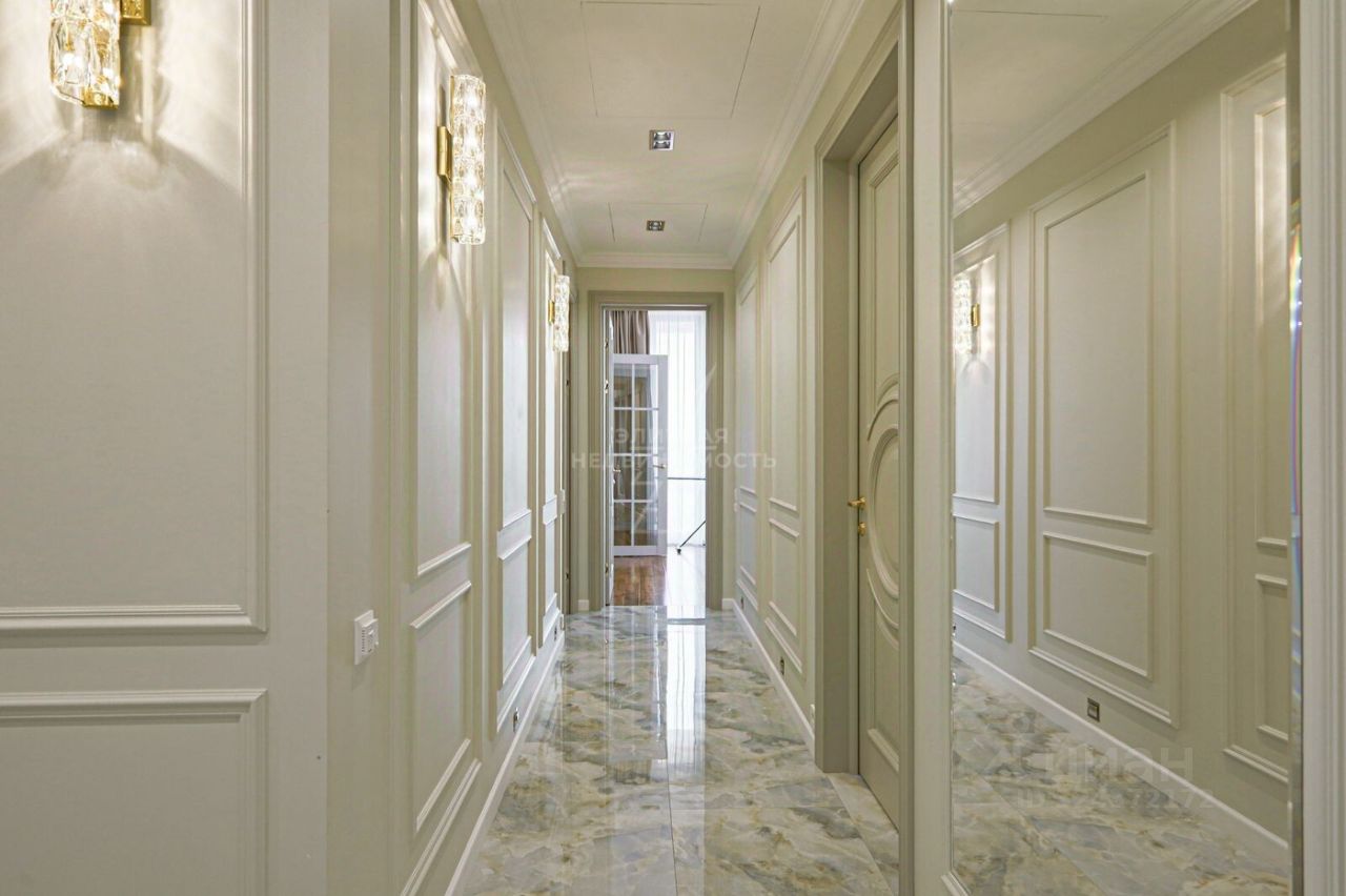 Аренда 4-комн квартиры на вторичном рынке Олсуфьевский переулок, 9к2