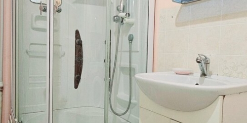 3-комн квартира улица Маркина,  д. 7