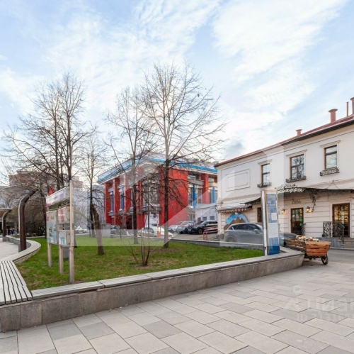 Отдельное здание Садовая-Черногрязская улица,  д. 22 с3