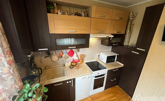 Продажа 2-комн квартиры на вторичном рынке пр-кт Маршала Жукова,  д. 47