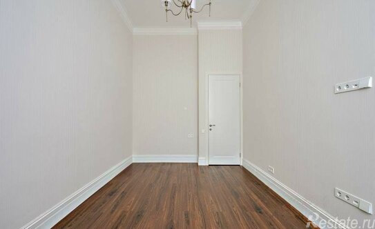 Продажа 3-комн квартиры на вторичном рынке улица Земляной Вал,  д. 39 с1