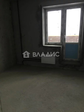 Продажа 1-комн квартиры на вторичном рынке Свердловский, улица Алексея Короткова,  д. 1