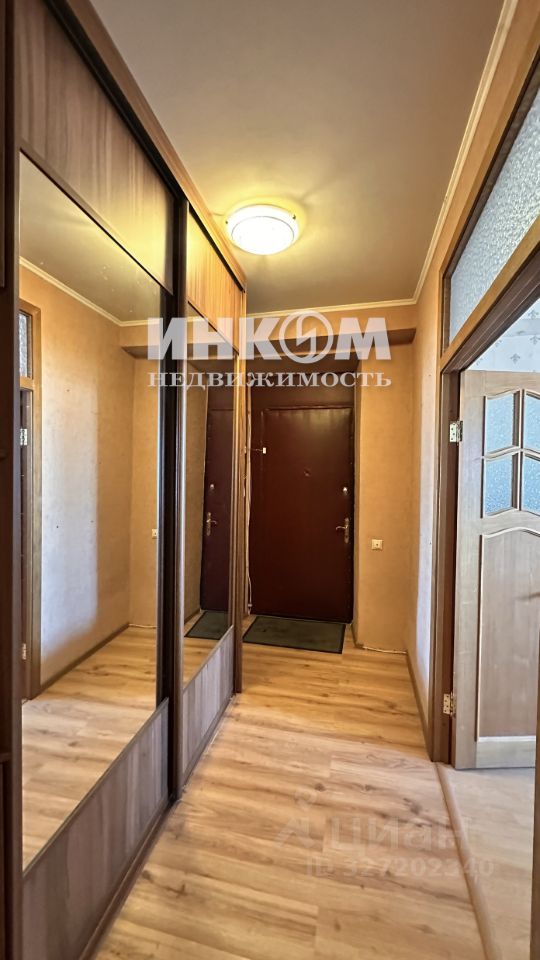 Продажа 3-комн квартиры на вторичном рынке Волоколамское шоссе, 15/22