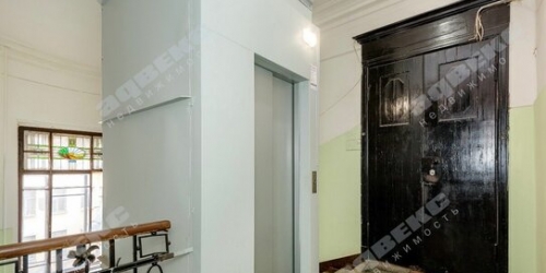 6-комн квартира ул Введенская,  д. 5/13