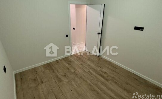 Продажа 2-комн квартиры на вторичном рынке Кировоградская улица,  д. 24 к1