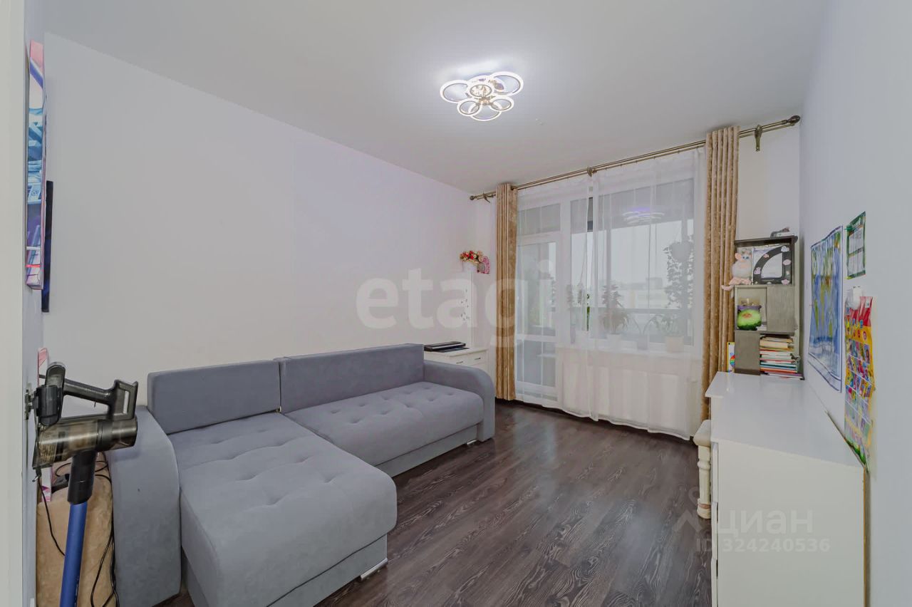 Продажа 3-комн квартиры на вторичном рынке улица Владимира Пчелинцева, 6к2