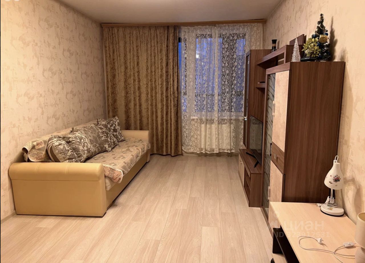 Аренда 1-комн квартиры на вторичном рынке улица Русановская, 17к4