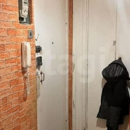 Продажа 1-комн квартиры на вторичном рынке ул Пионерстроя,  д. 21,  к. 3