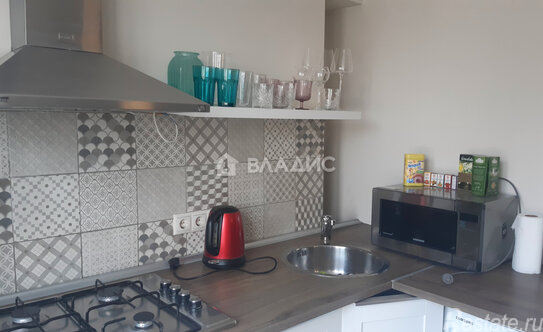 Продажа 2-комн квартиры на вторичном рынке улица Константина Царёва,  д. 4