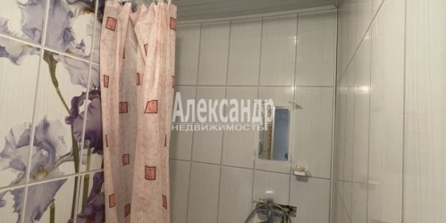 3-комн квартира Красное Село г., Нарвская ул. ,  д. 12