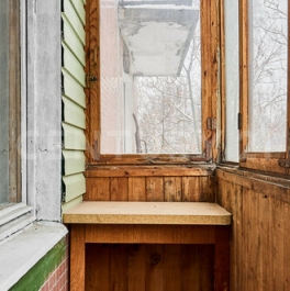 Продажа 2-комн квартиры на вторичном рынке Космонавтов пр-кт,  д. 90