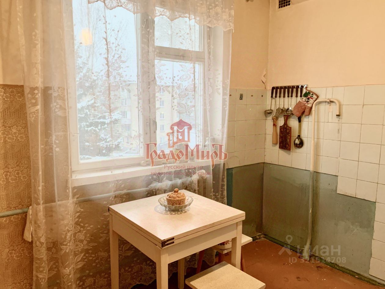 Продажа 2-комн квартиры на вторичном рынке Скоропусковский пгт, 8