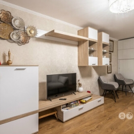 Аренда 2-комн квартиры на вторичном рынке Лосевская улица,  д. 6