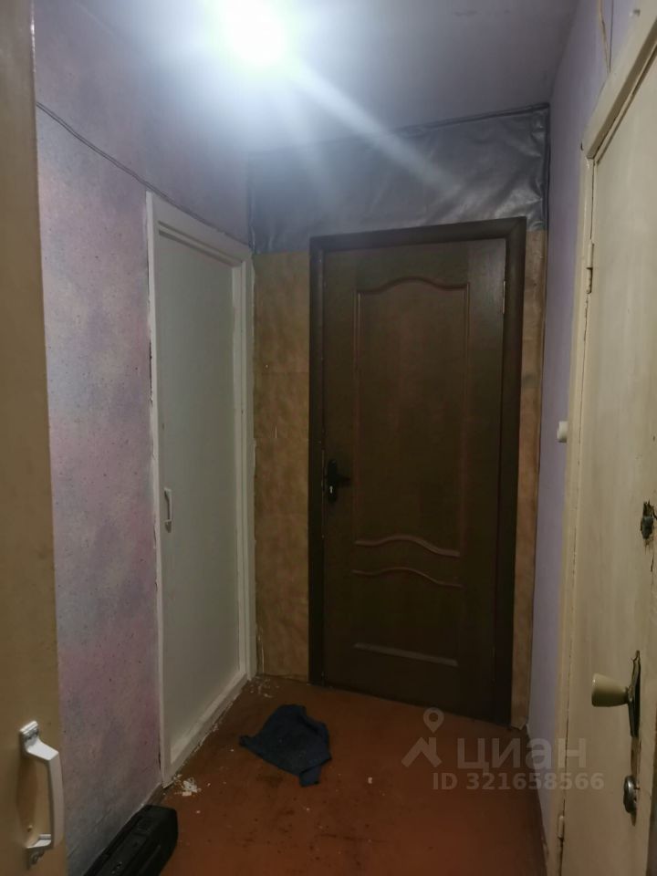 Продажа 1-комн квартиры на вторичном рынке Коломна, улица Девичье Поле, 15