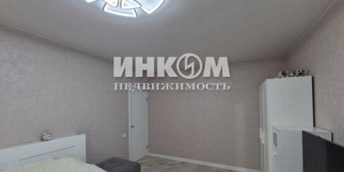 3-комн квартира улица Маршала Голованова,  д. 13