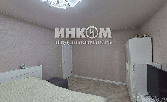 Продажа 3-комн квартиры на вторичном рынке улица Маршала Голованова,  д. 13