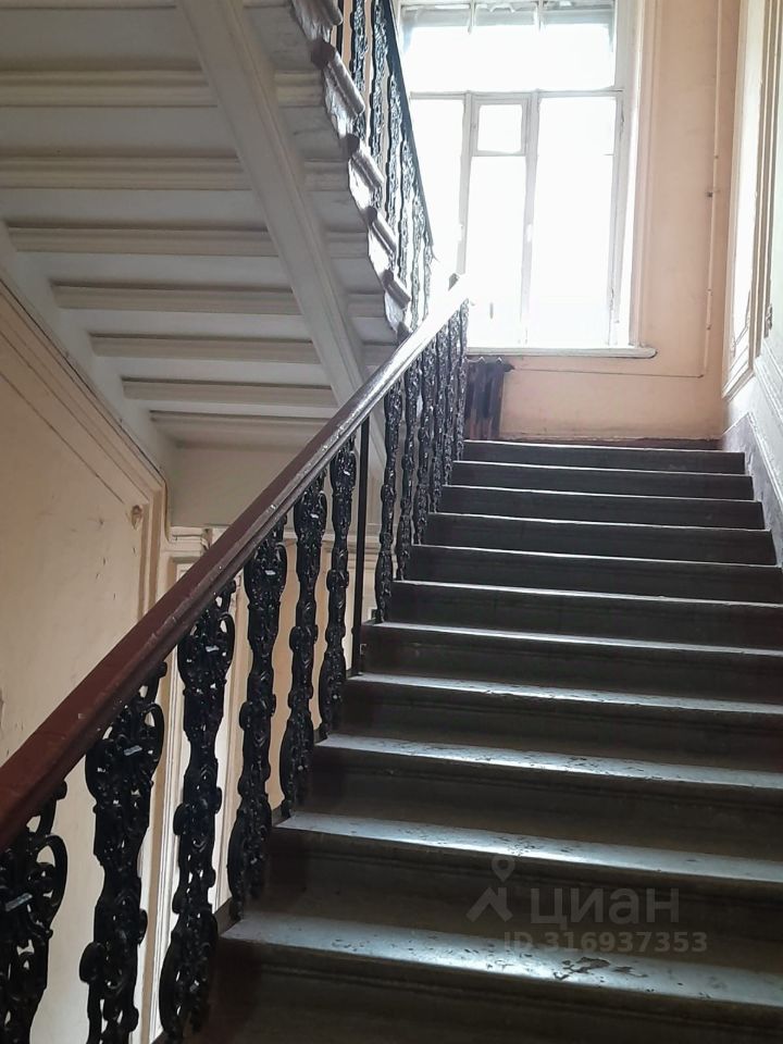 Продажа комнаты Невский проспект, 102