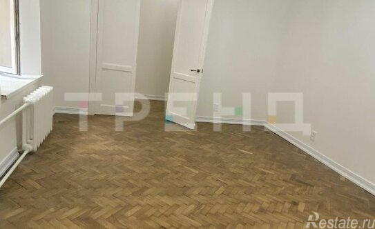 Продажа 3-комн квартиры на вторичном рынке 18-я линия,  д. 23