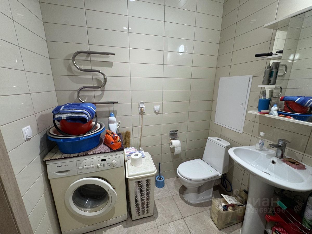 Продажа 2-комн квартиры на вторичном рынке улица Яблочкова, 28