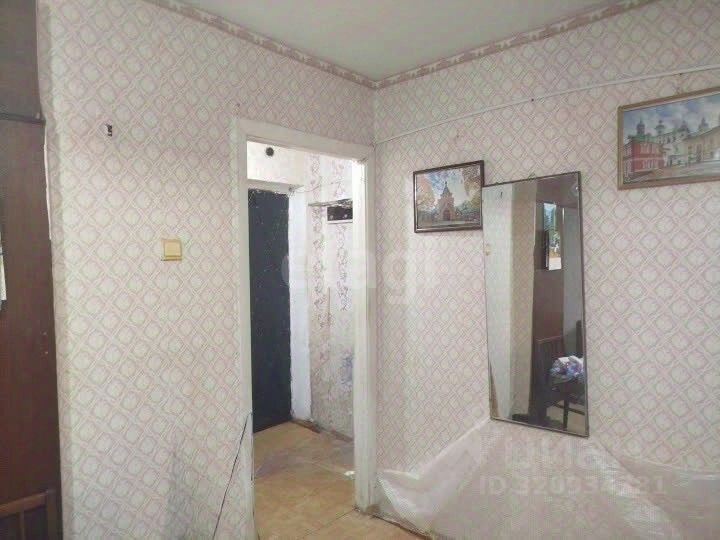 Продажа 1-комн квартиры на вторичном рынке Волхов, Молодежная улица, 18а