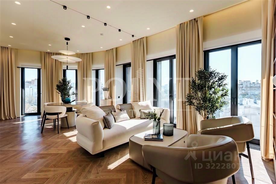 Продажа 3-комн квартиры на вторичном рынке Дружинниковская улица, 15