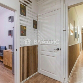 Продажа 4-комн квартиры на вторичном рынке Советская 8-я ул,  д. 47