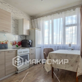 Продажа 3-комн квартиры на вторичном рынке ул Верхние Поля,  д. 35,  к. 4