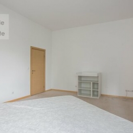 Аренда 4-комн квартиры на вторичном рынке Цветной бульвар,  д. 16/1