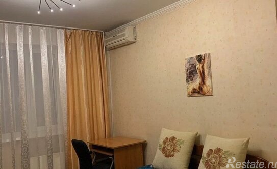 Аренда 2-комн квартиры на вторичном рынке Нагатинский б-р,  д. 10