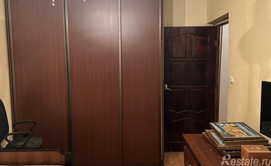 Продажа 3-комн квартиры на вторичном рынке ул Академика Анохина,  д. 38,  к. 4