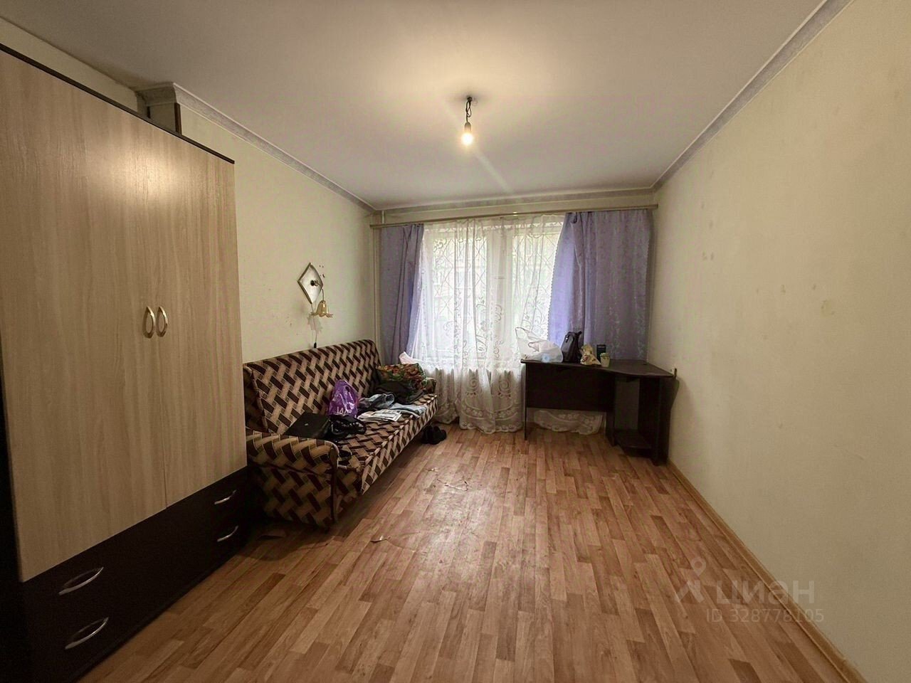 Продажа 1-комн квартиры на вторичном рынке пос. Нарынка, улица Королева, 6