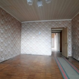 Продажа 2-комн квартиры на вторичном рынке улица Менжинского,  д. 21