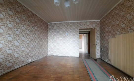 Продажа 2-комн квартиры на вторичном рынке улица Менжинского,  д. 21