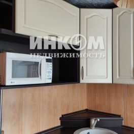 Продажа 2-комн квартиры на вторичном рынке улица Ращупкина,  д. 10