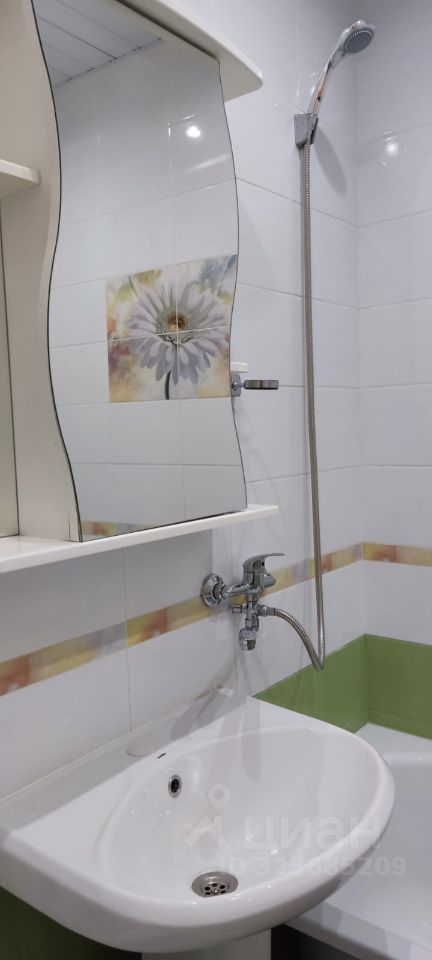 Аренда 2-комн квартиры на вторичном рынке Южный мкр, улица Курыжова, 28к1