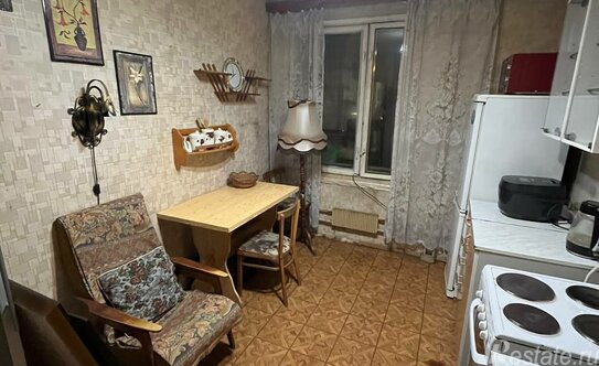 Продажа 1-комн квартиры на вторичном рынке Ореховый проезд,  д. 17,  к. 1