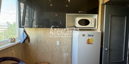 3-комн квартира Стойкости ул. ,  д. 29