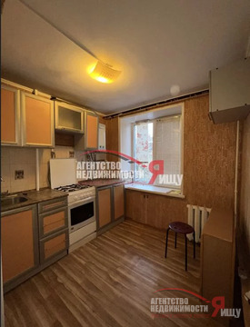 1-комн квартира Раменское, ул. Десантная,  д. 32