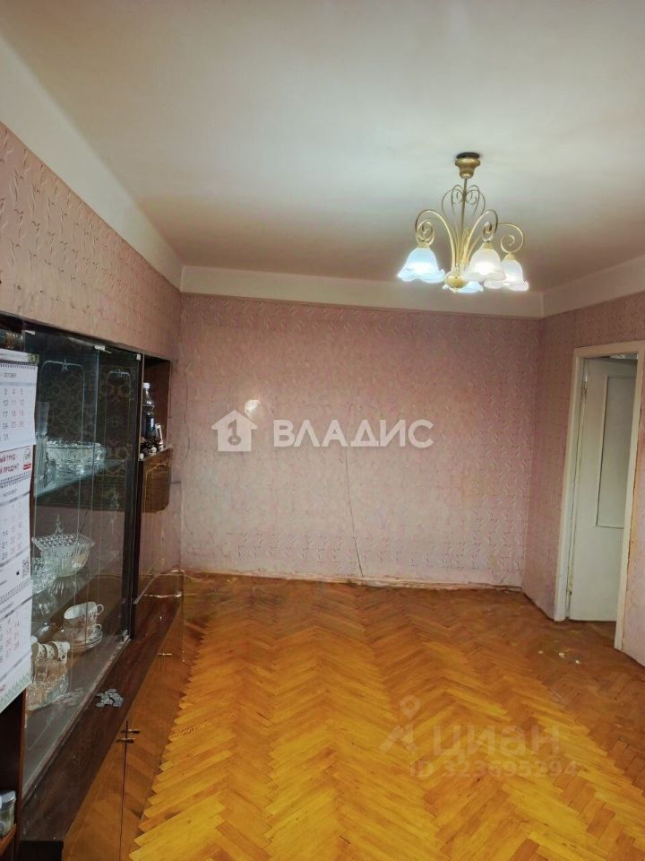 Продажа 1-комн квартиры на вторичном рынке проспект Космонавтов, 52К4