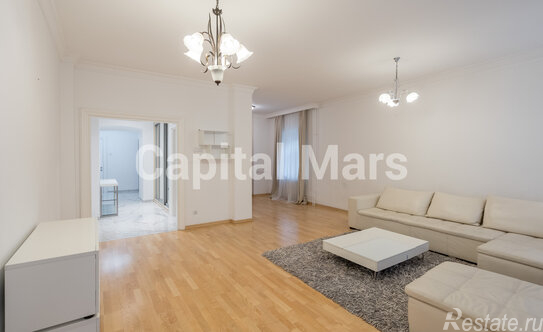 Аренда 3-комн квартиры на вторичном рынке Последний переулок,  д. 21